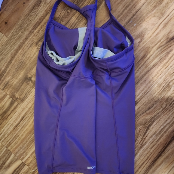 Under Armour Tank - Picture 3 of 3